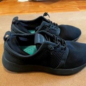 Tropicfeel Monsoon Black Travel Sneakers - 37